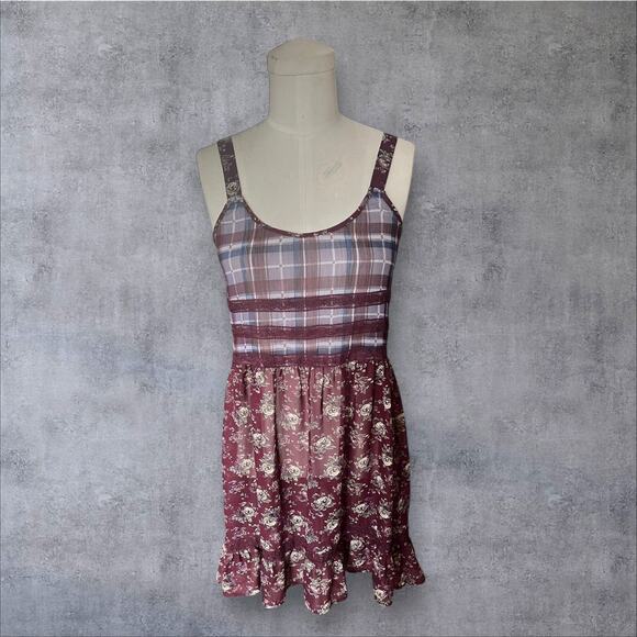 Urban Outfitters Grunge Slip Dress Size Small - Picture 1 of 3